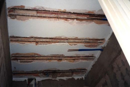 Estudi de danys en forjats unidireccionals